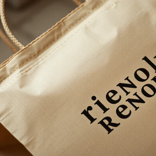 High-quality torba papierowa in use at a bakery, showcasing eco-friendly packaging and custom